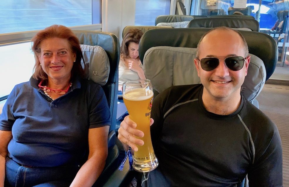 Proost - in de trein van Frankfurt naar Neurenberg