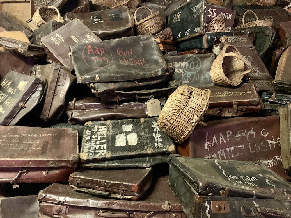 Persoonlijke bezittingen, Auschwitz